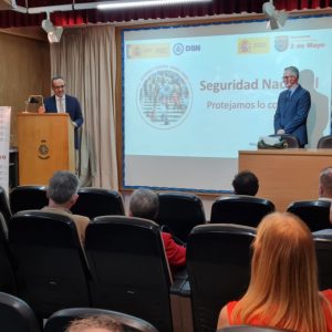 Conferencia «Seguridad Nacional: protejamos lo cotidiano» por el Coronel D. Jesús Diez Alcalde asesor del DSN